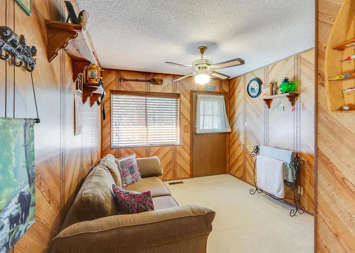 Deck & Forest Views: 'black Bear Cabin' In Payson Holiday home *