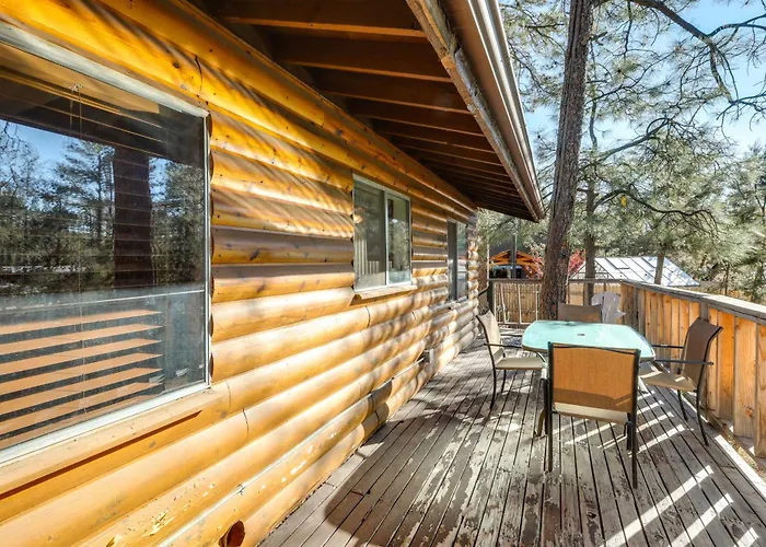 Deck & Forest Views: 'black Bear Cabin' In Payson Holiday home